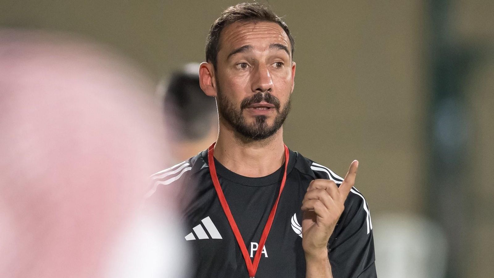 Pablo Amo, el entrenador del Al Arabi catarí. Pablo Amo, el entrenador del Al Arabi catarí.