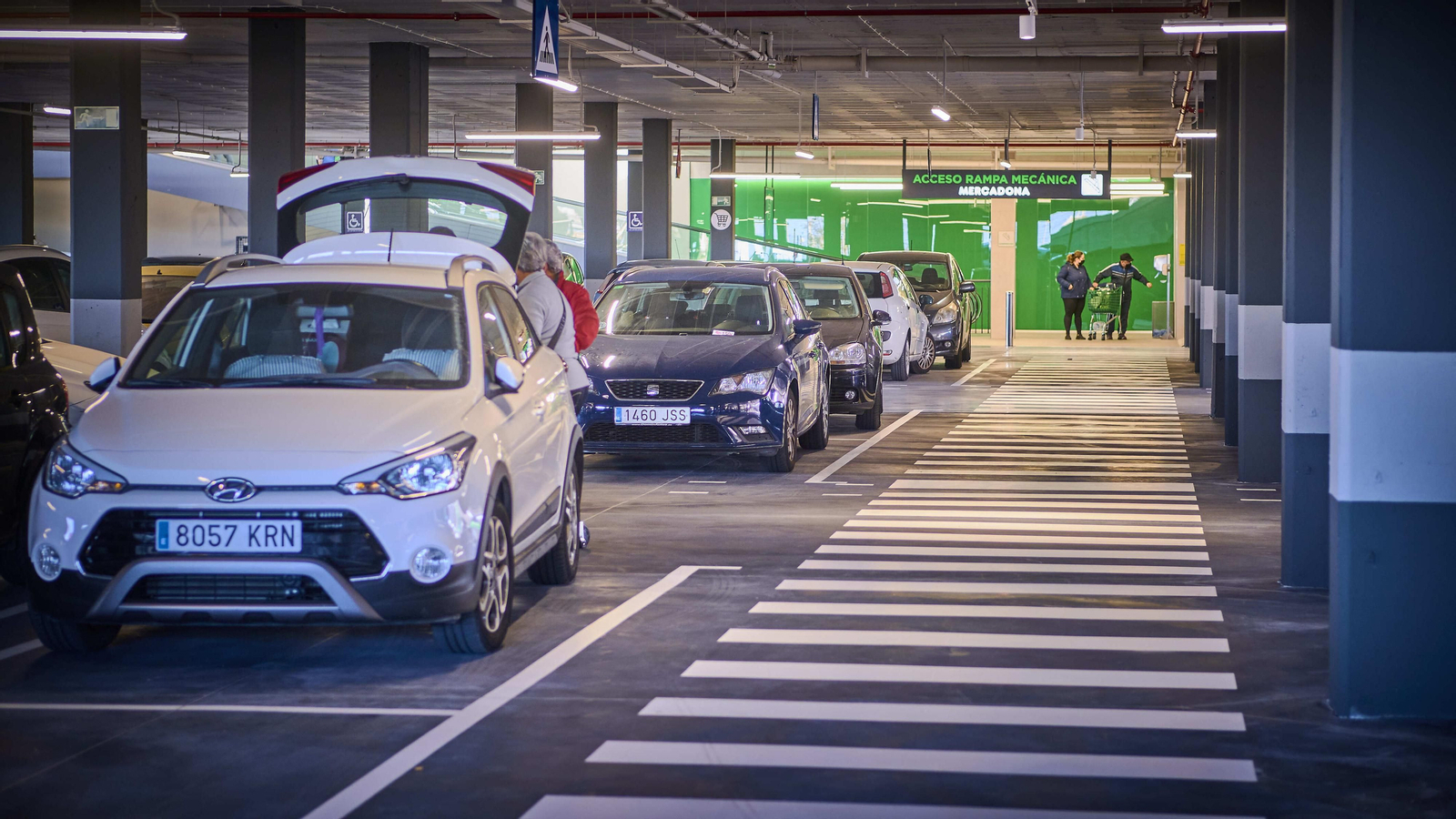 Interior del nuevo Mercadona de Fadricas