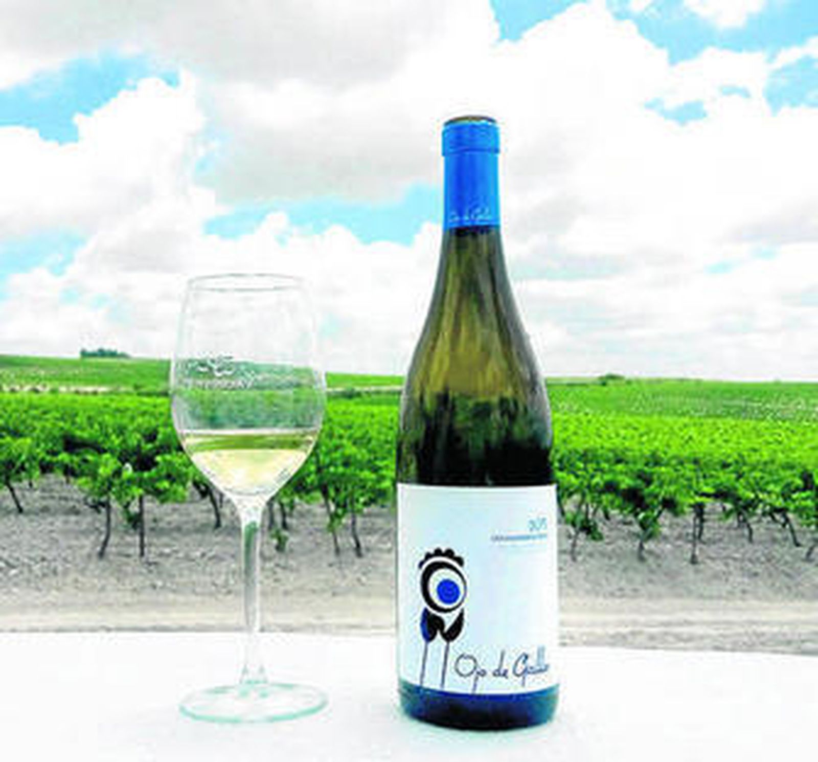 Imagen de la botella de 'Ojo de gallo', de bodegas Estévez.