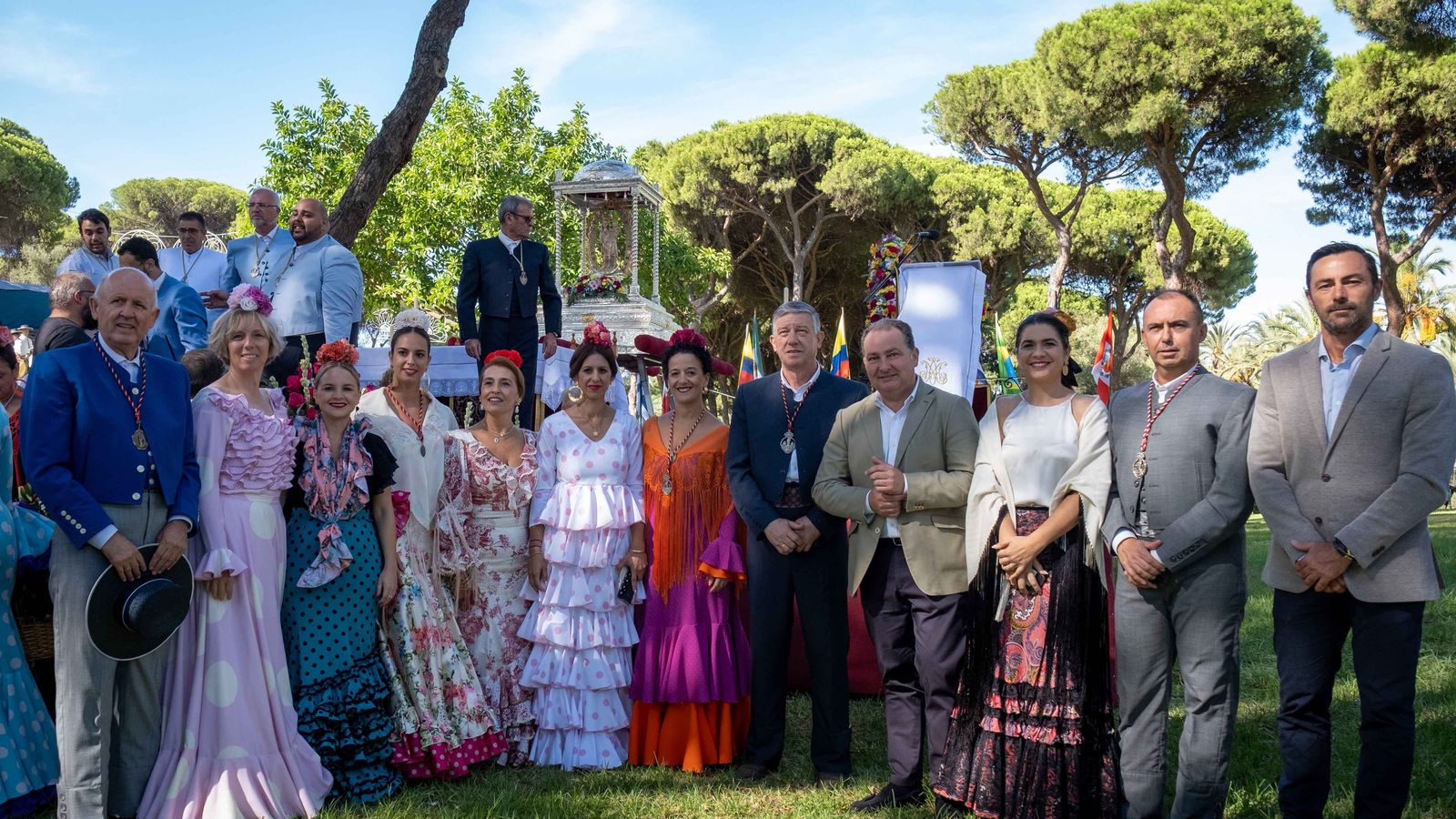 El presidente de la Diputación junto al alcalde de Palos de la Frontera.