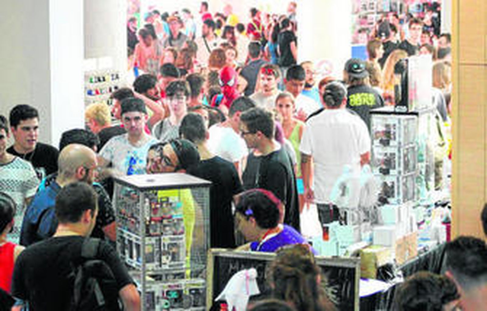 Gran ambiente ayer en el primer día del salón del manga.