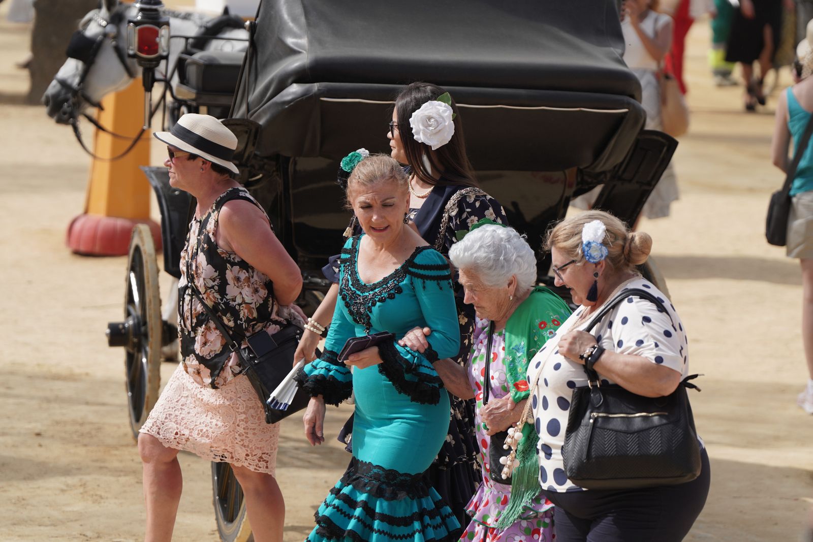Búscate en las fotos  del jueves en la Feria de Jerez