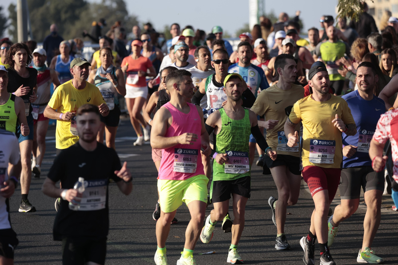 Las imágenes de la Maratón de Sevilla 2022 (9)