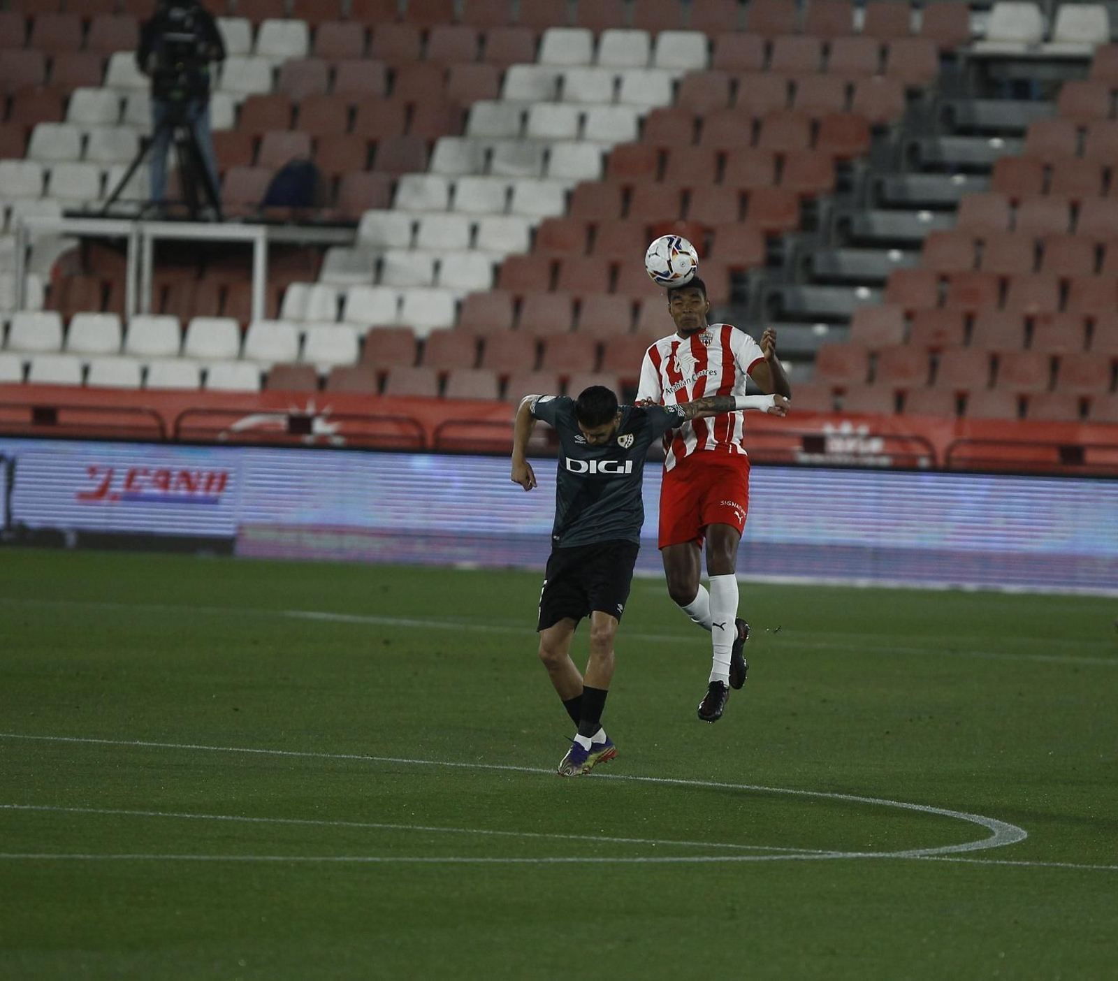 Fotogalería U.D. Almería-Rayo Vallecano