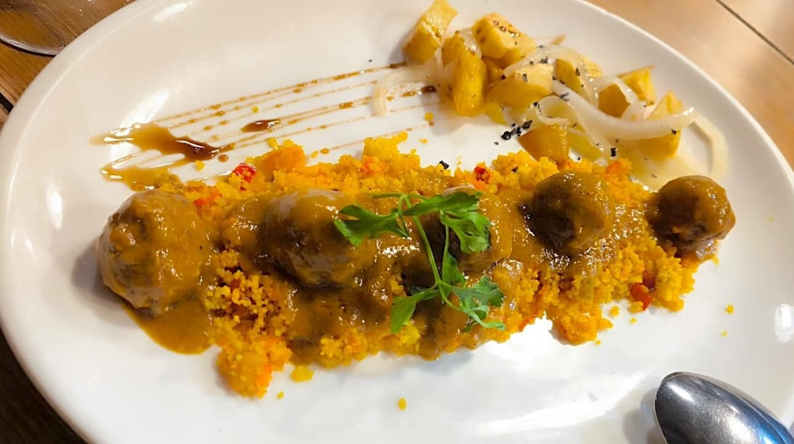 Productos de temporada en experiencias gastronómicas únicas, siendo el único establecimiento de Aracena avalado por Michelin