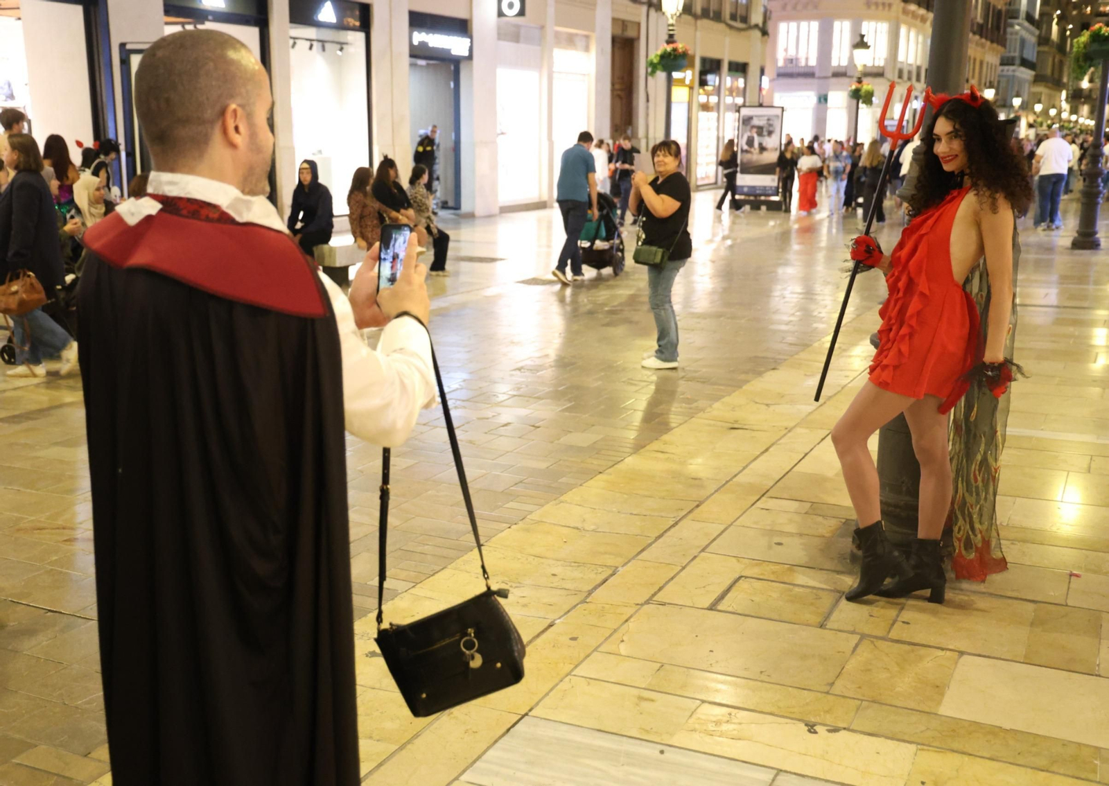 La noche de Halloween en Málaga, en imágenes