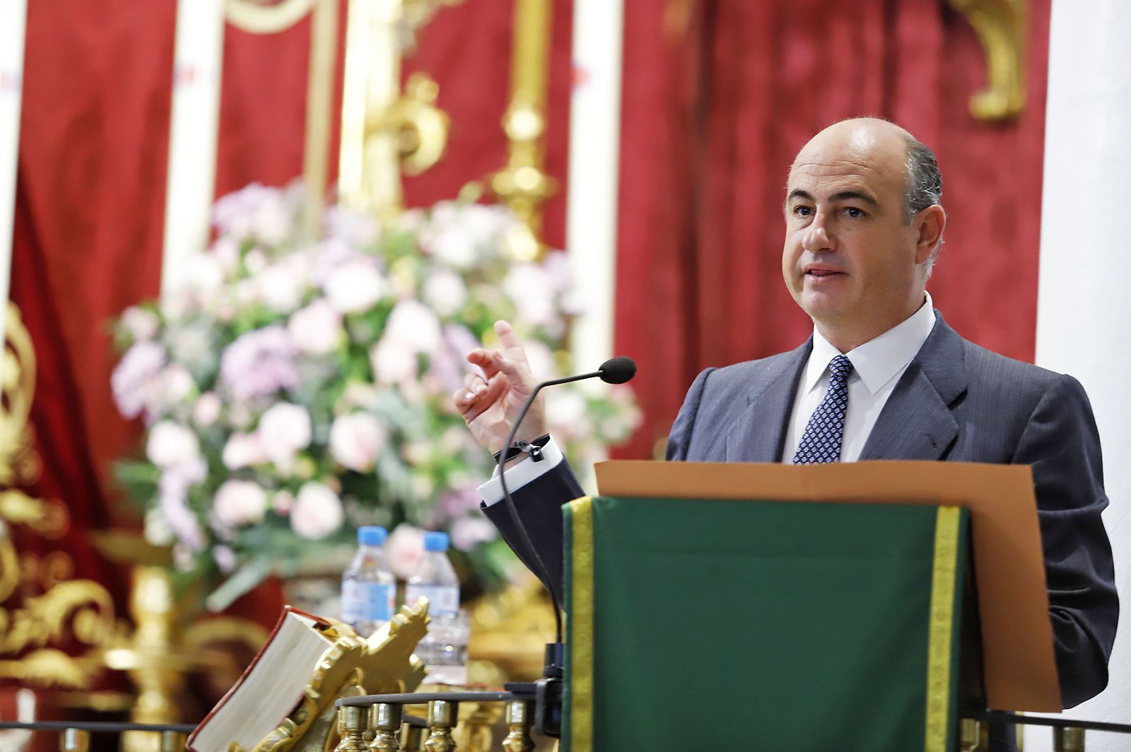 El pregón de la Coronación de la Virgen de la Amargura en imágenes