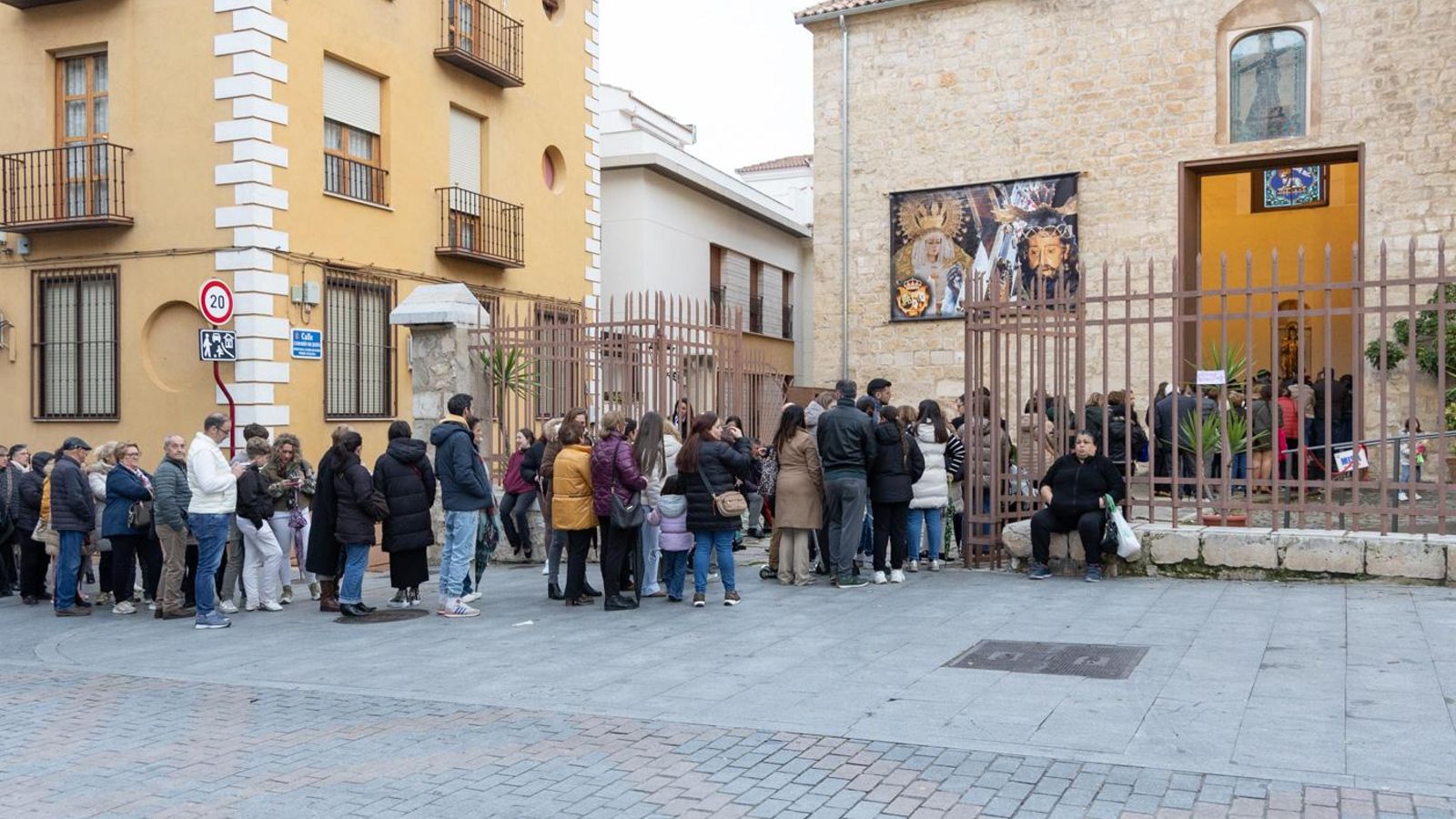 Segundo día del besapié de Nuestro Padre Jesús Nazareno