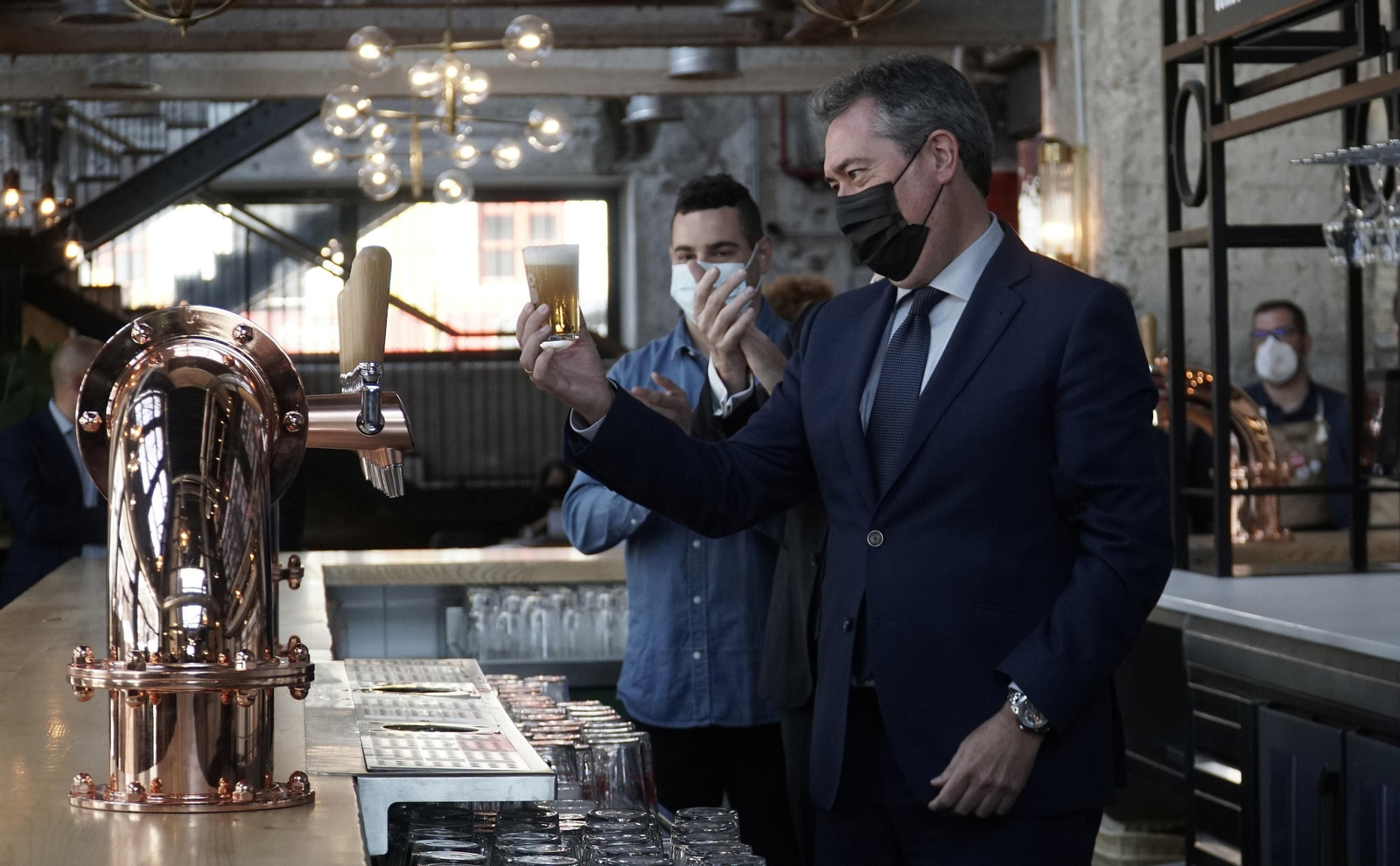 Las imágenes de la inauguración de La Factoría de Cruzcampo