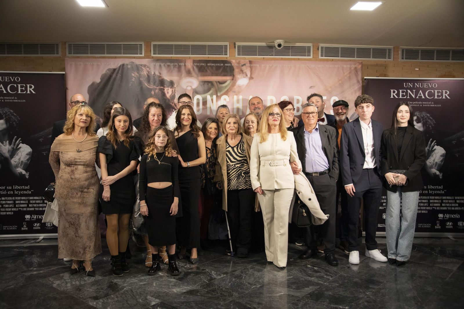 El estreno en Almería del largometraje documental "Concha Robles", en imágenes