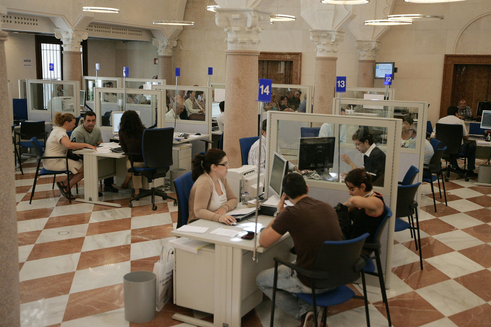 La proporción de empleados públicos en Granada es alta