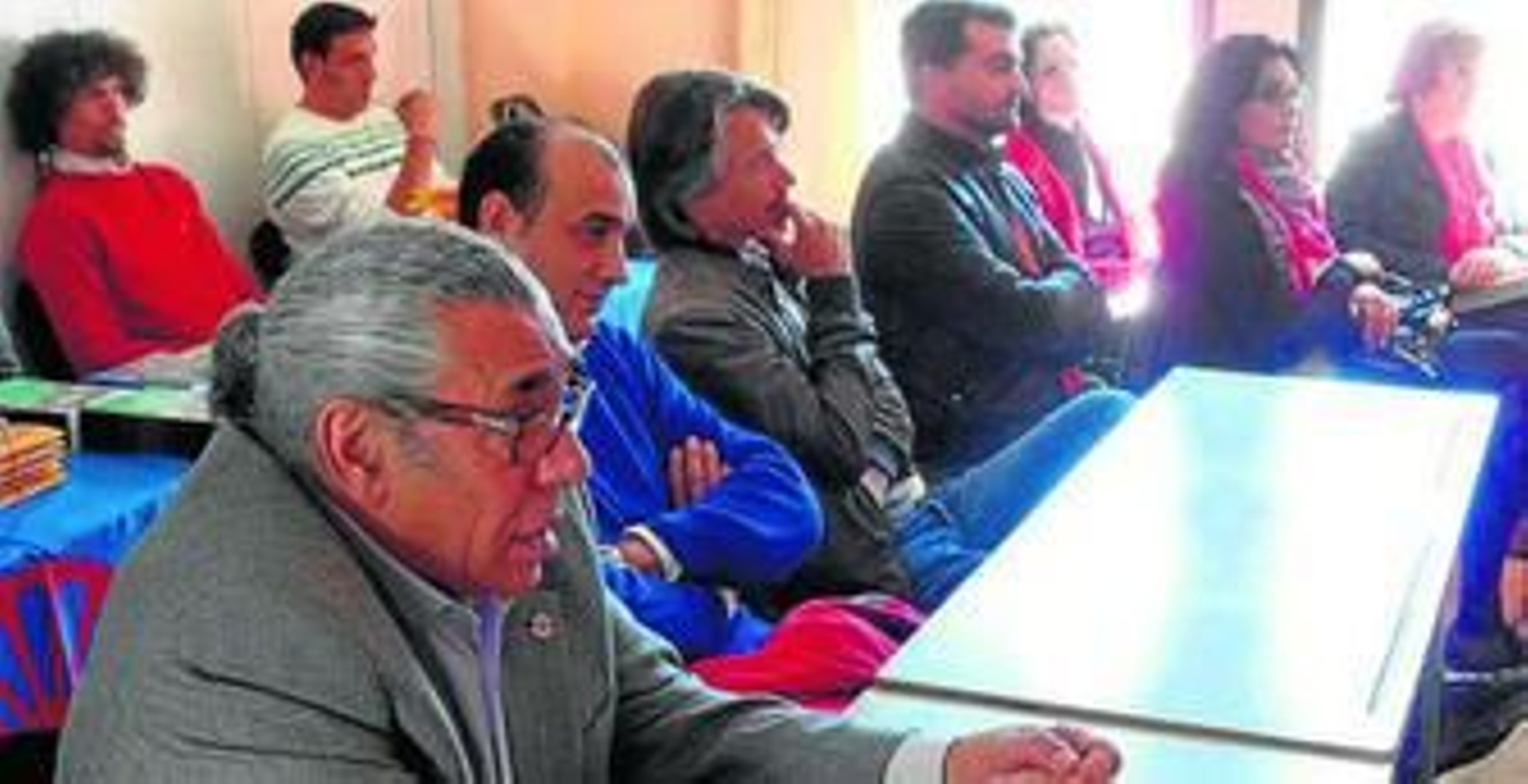 Una sesión formativa sobre la comunidad gitana.