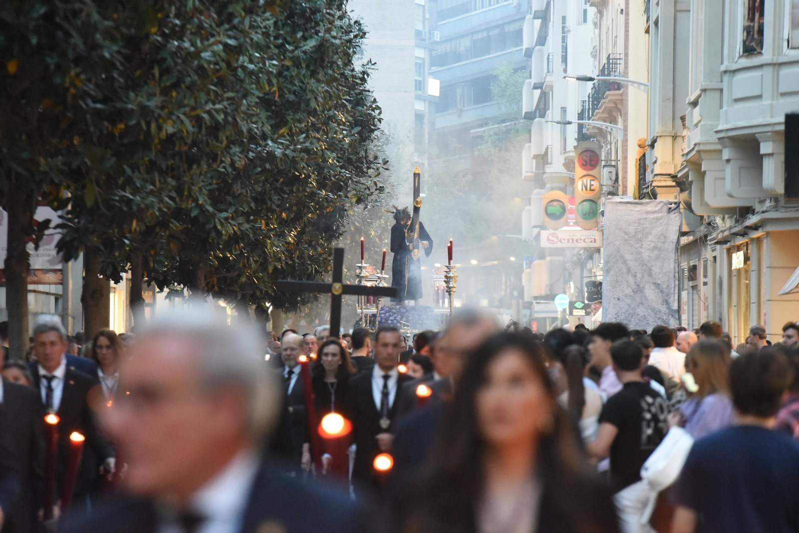 El vía crucis del Señor del Soberano Poder de Córdoba, en imágenes