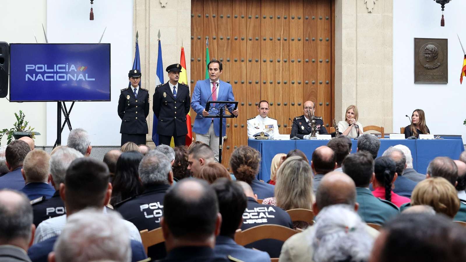 Imágenes del Día de la Policía Nacional en Jerez