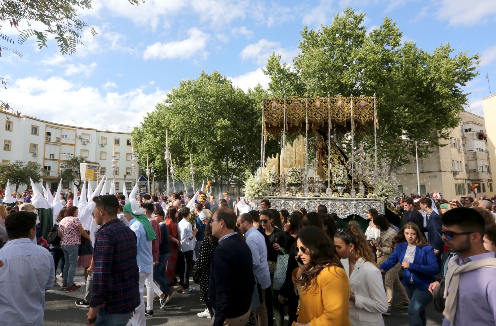Imágenes de las Tres Caídas en el Lunes Santo 2019