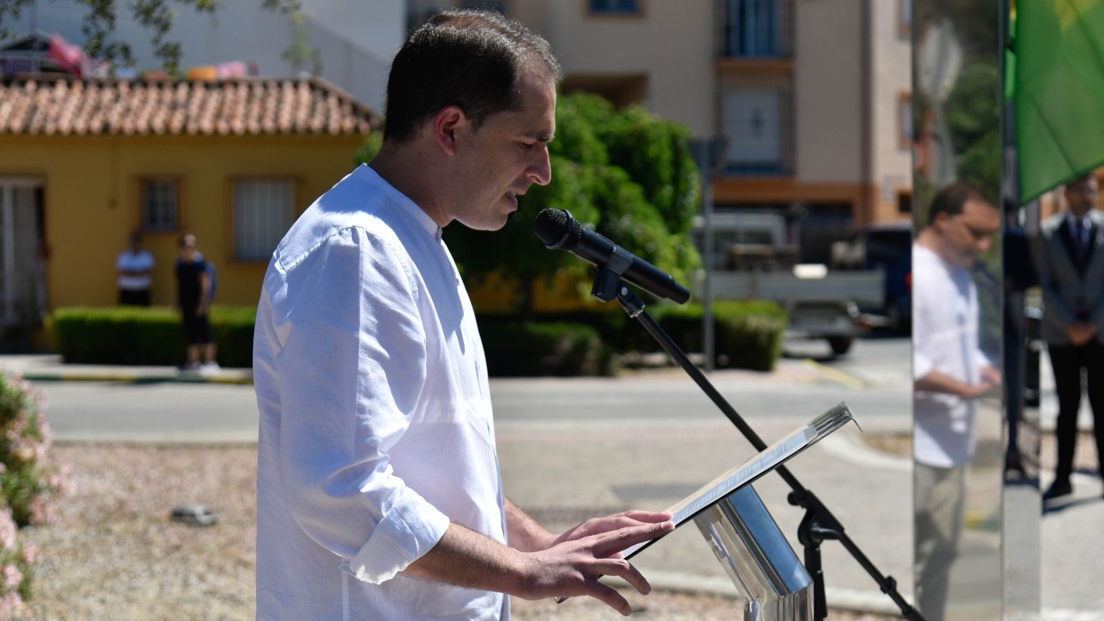 Fotos del homenaje en Los Barrios en recuerdo a las víctimas de la Covid-19