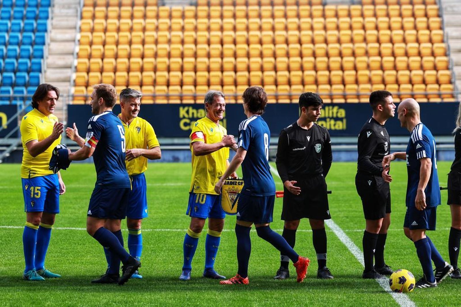 El partido de los Reyes Magos en Cádiz, en imágenes