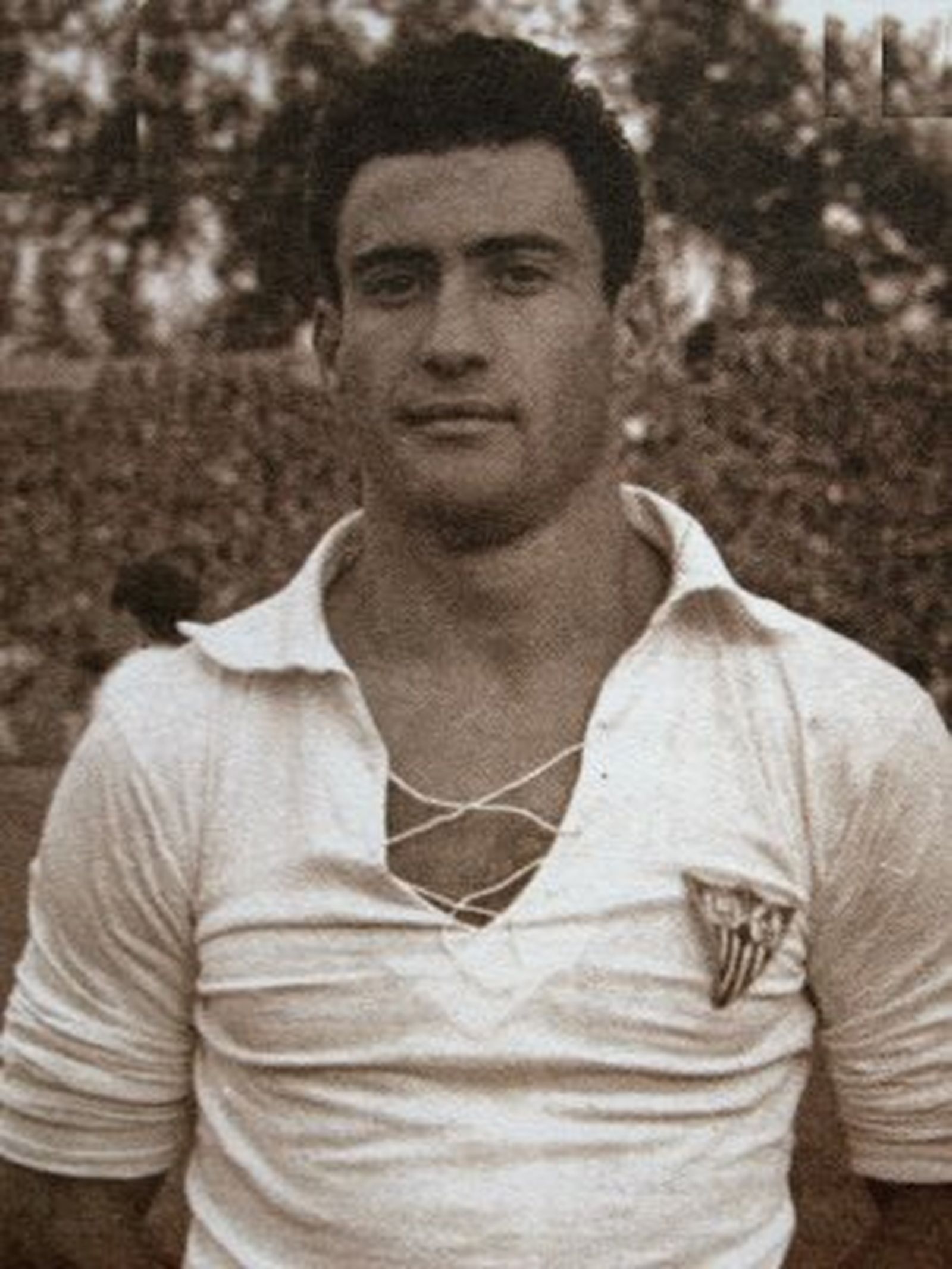 Georges Dard durante su etapa en el Sevilla FC