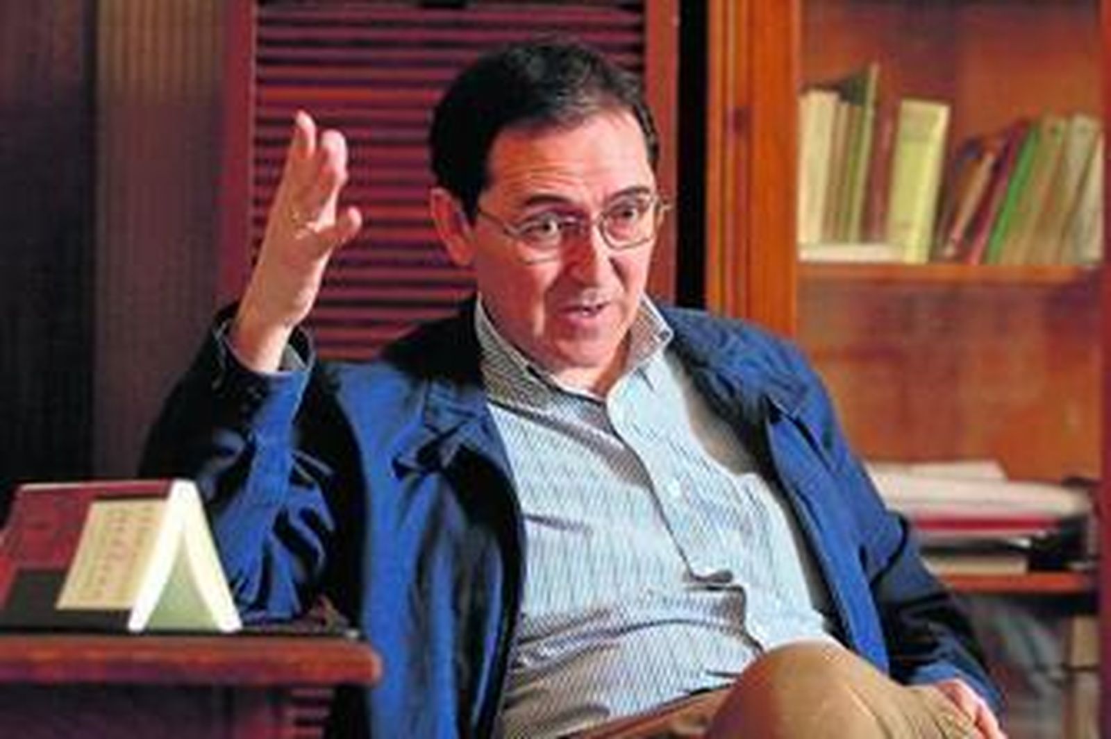 Juan Montero, en la antigua Real Fábrica de Tabacos, durante la entrevista.