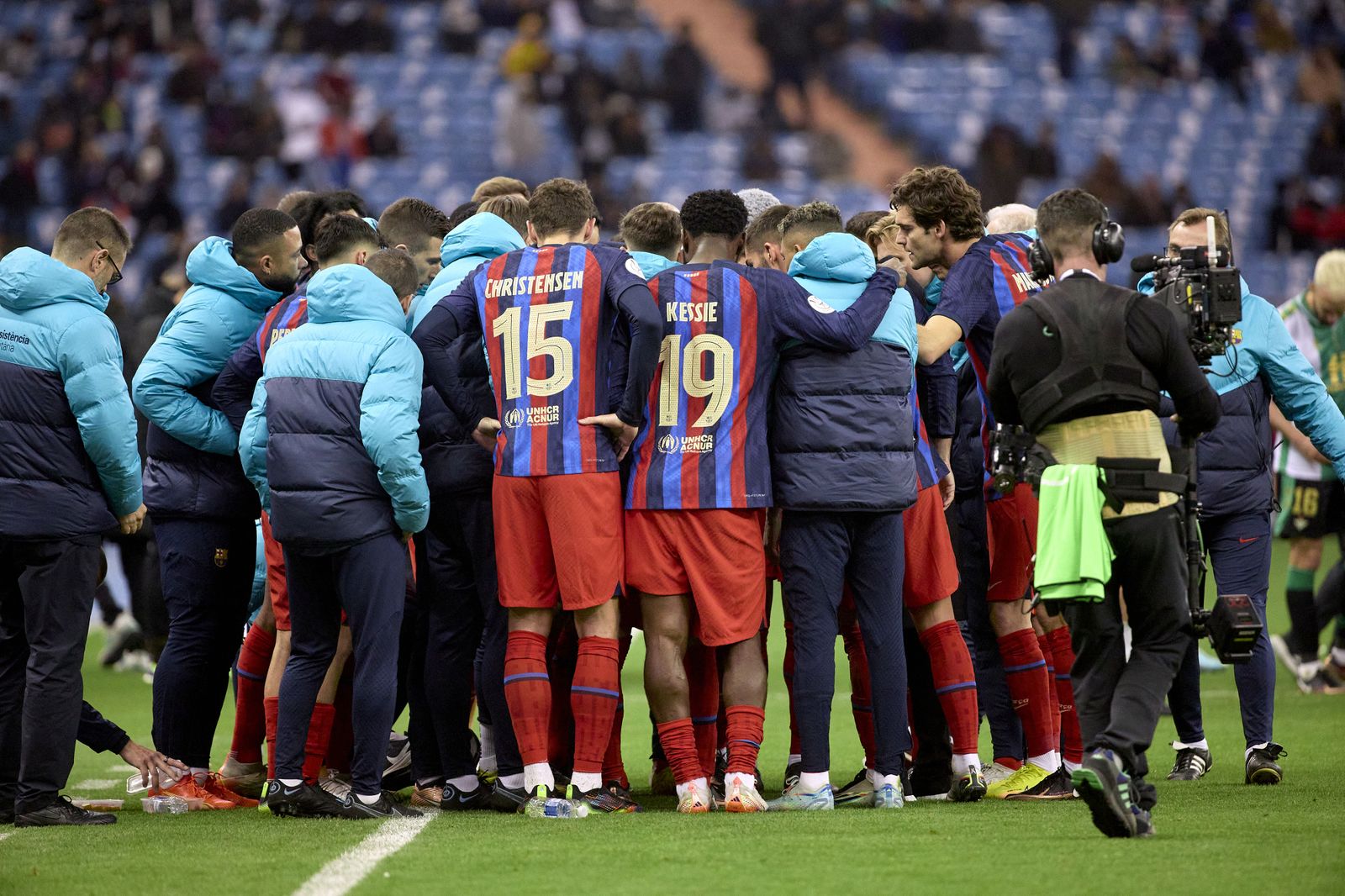 Las fotos de la prórroga y los penaltis del Betis - Barcelona