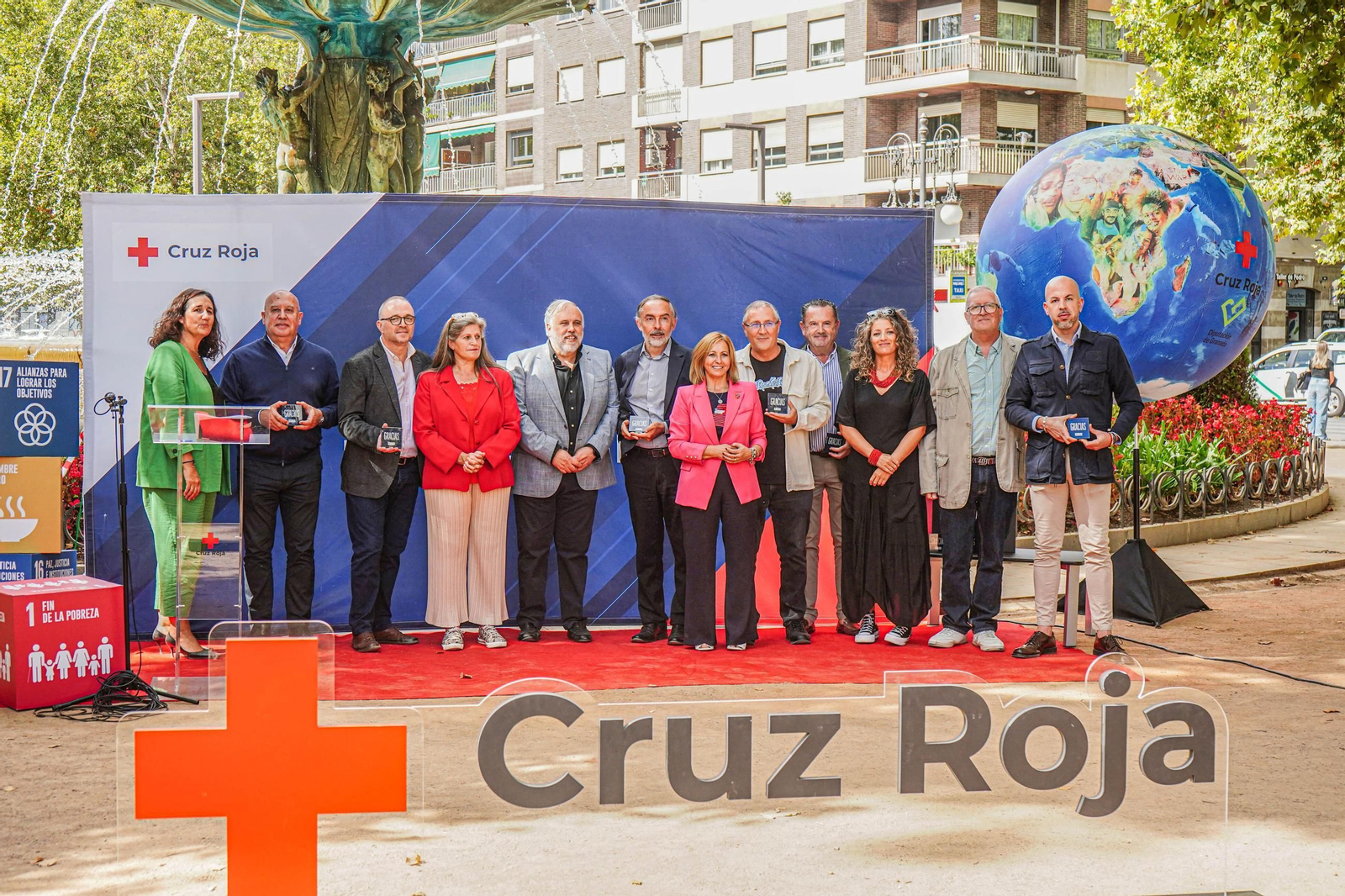 Así ha vivido Granada el Día de la Banderita de Cruz Roja: todas las imágenes