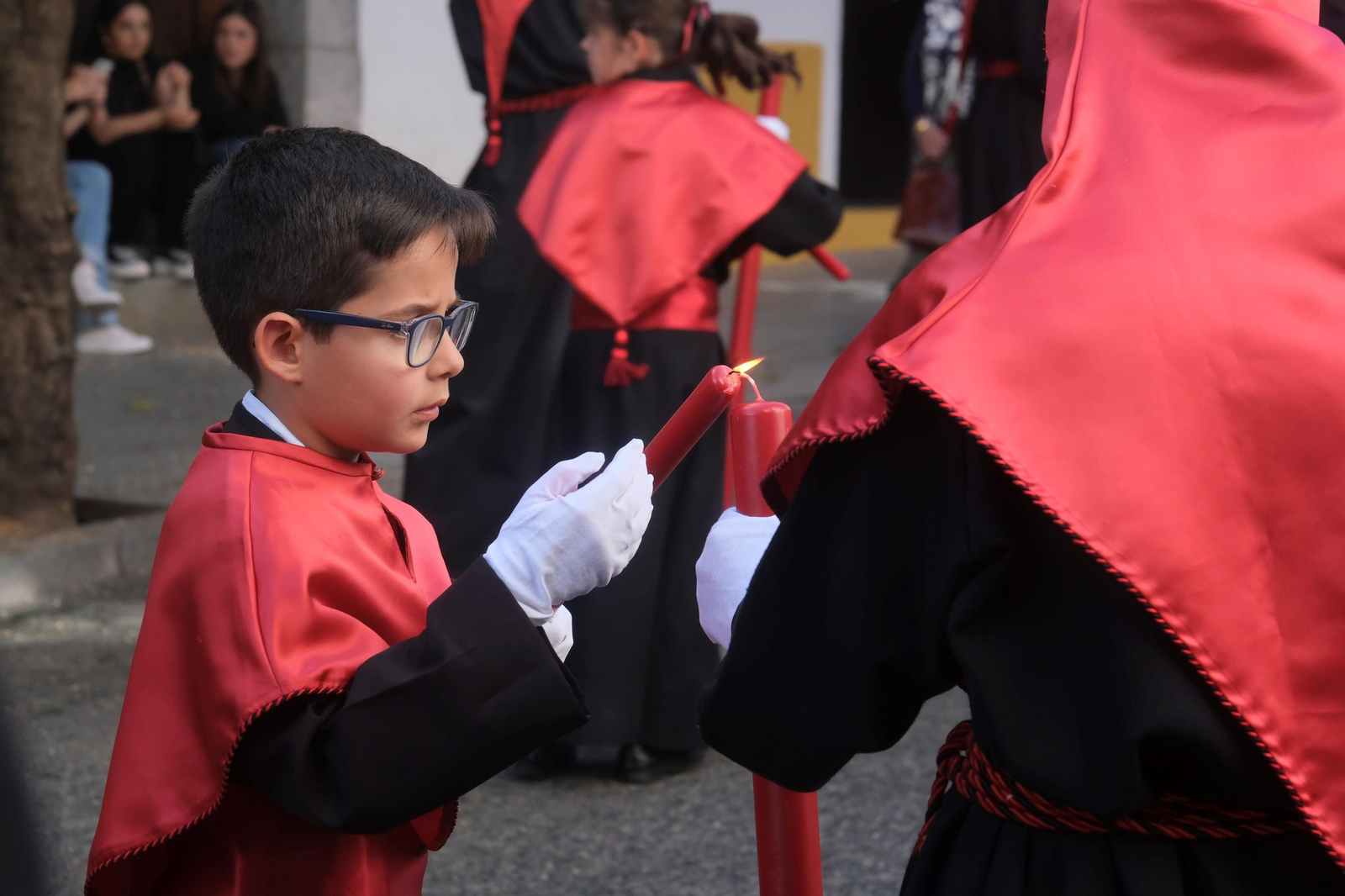 Jueves Santo en Córdoba: la procesión de la Caridad, en imágenes