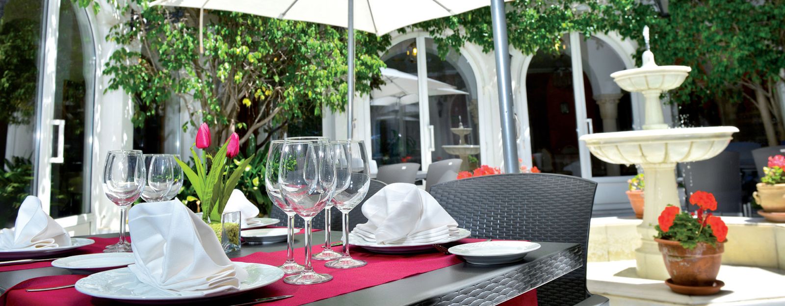 Restaurante El Claustro