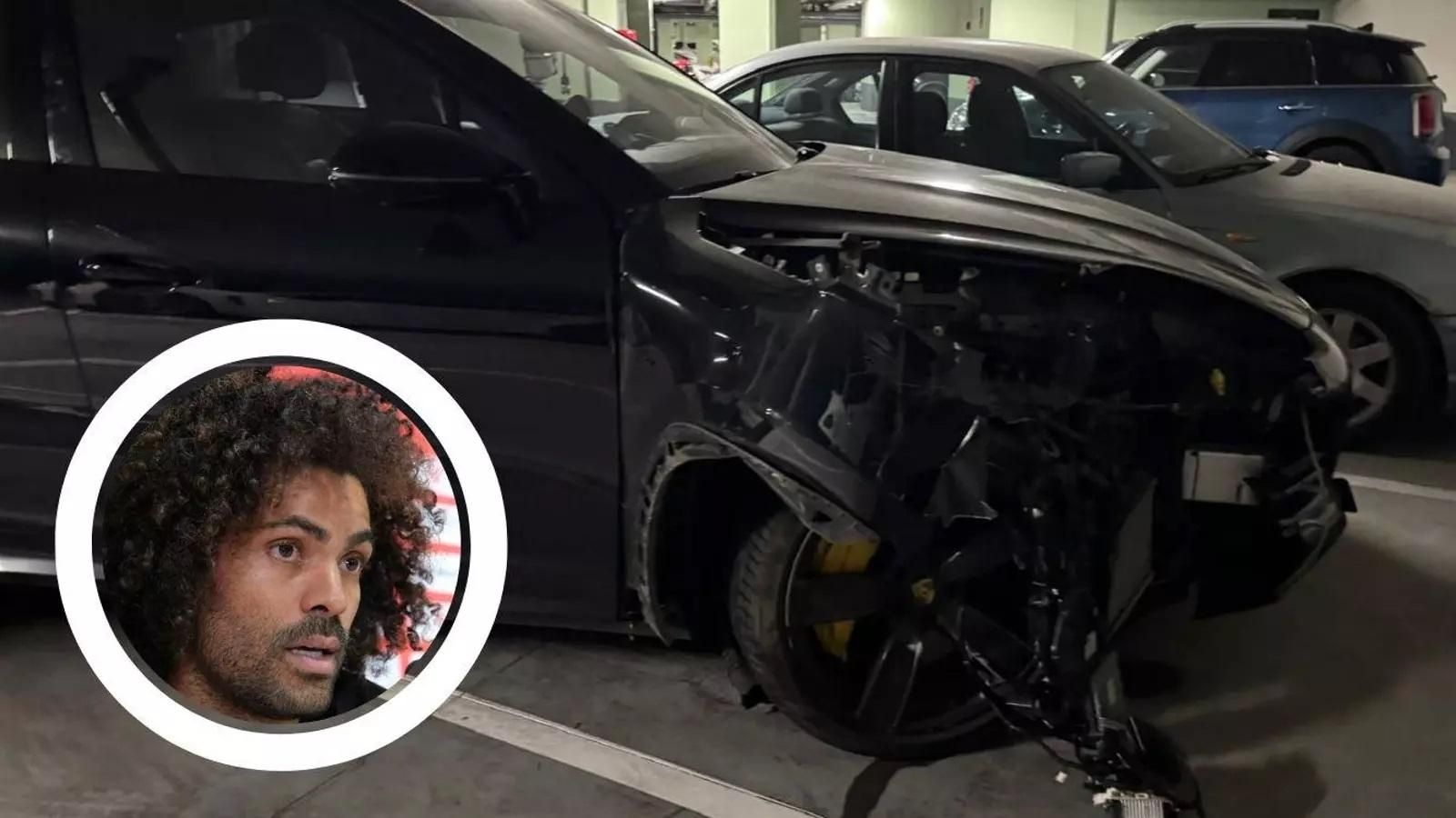 El vehículo particular del futbolista quedó dañado tras el incidente.