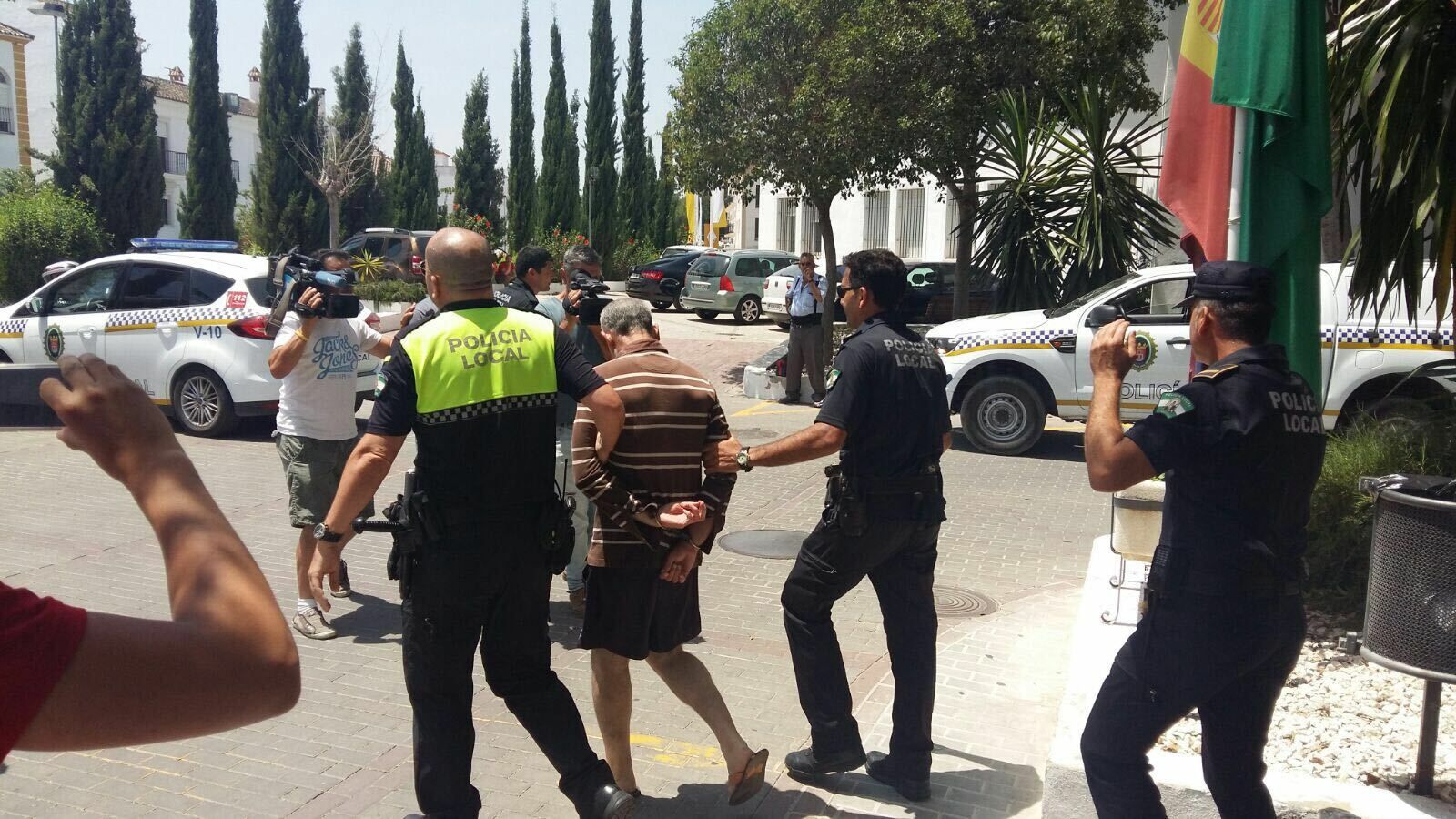 El padre del bebé fallecido conducido por la Policía en junio de 2017.