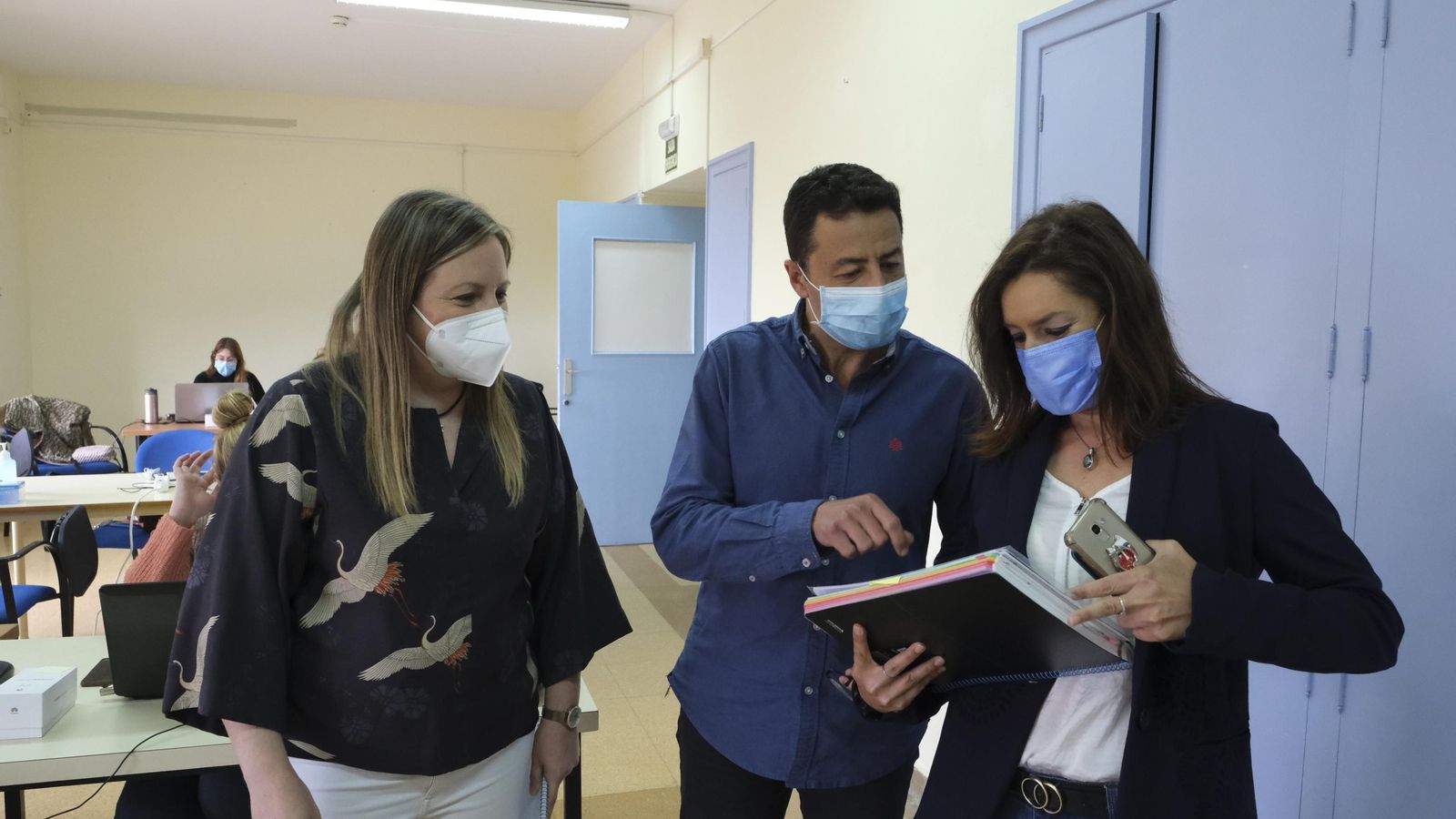 Sonia Martínez, Miguel Zapata y Alicia Galera en la Bola Azul
