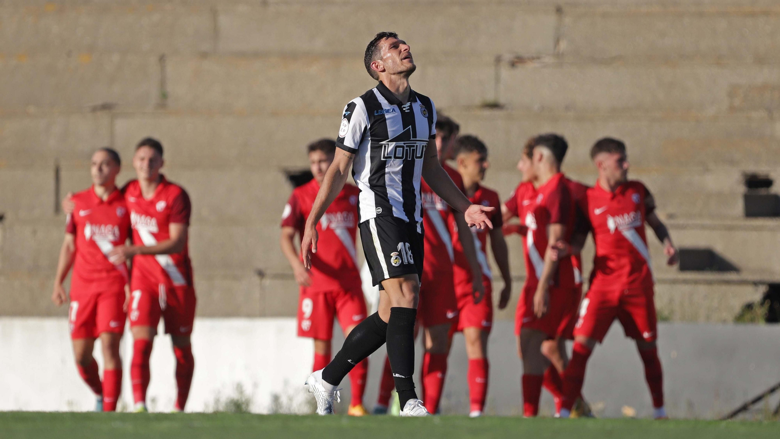 Las mejores fotos del Balona - Sevilla Atlético