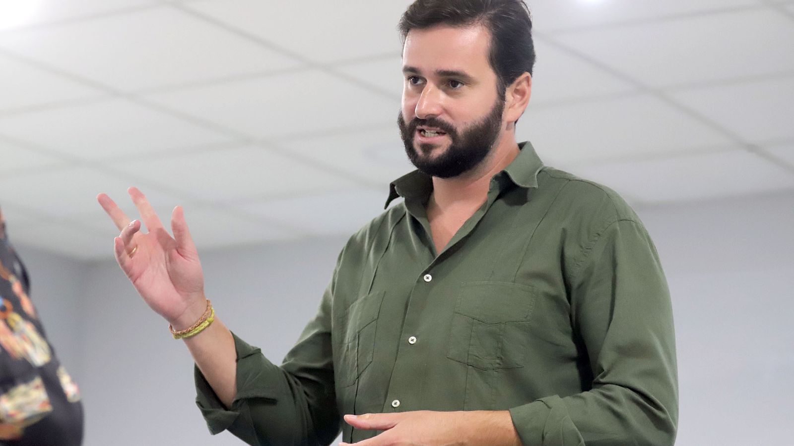 Daniel Toscano en la sede de la Cámara de Comercio de Huelva.