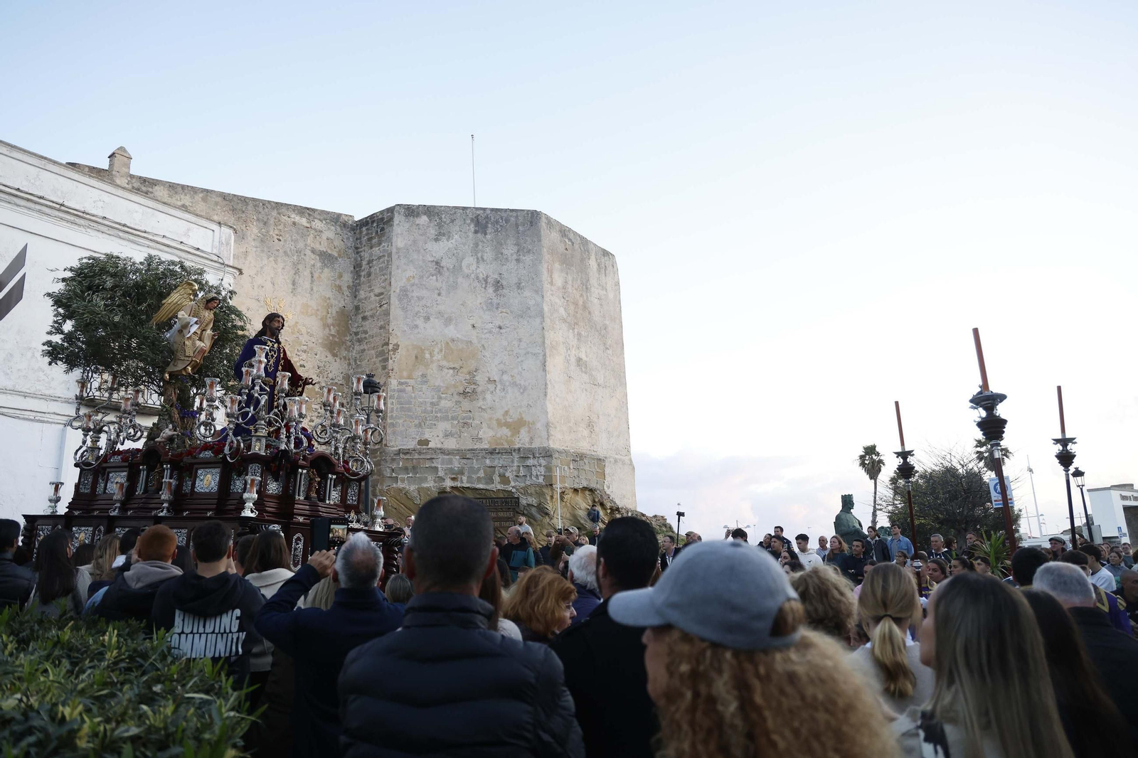 Fotos del Lunes Santo en Tarifa: Oración en el Huerto