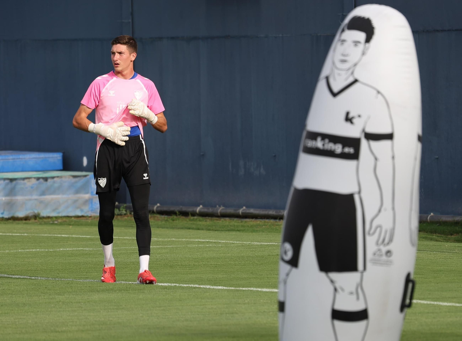 Javi Montero ya trabaja con el Málaga CF en el Anexo de La Rosaleda