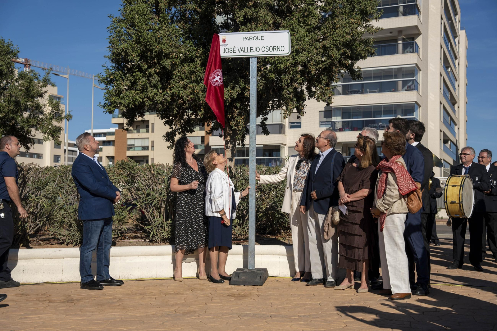 Aquí puede ver como ha sido la inauguración del Parque José Vallejo Osorno de Almería