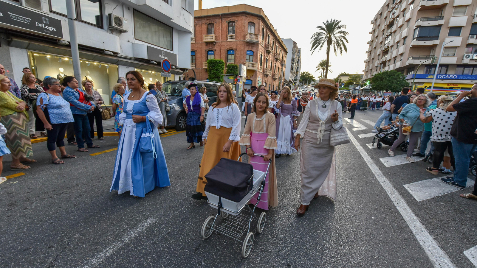 El Pasacalles de Entremares 2023, en imágenes