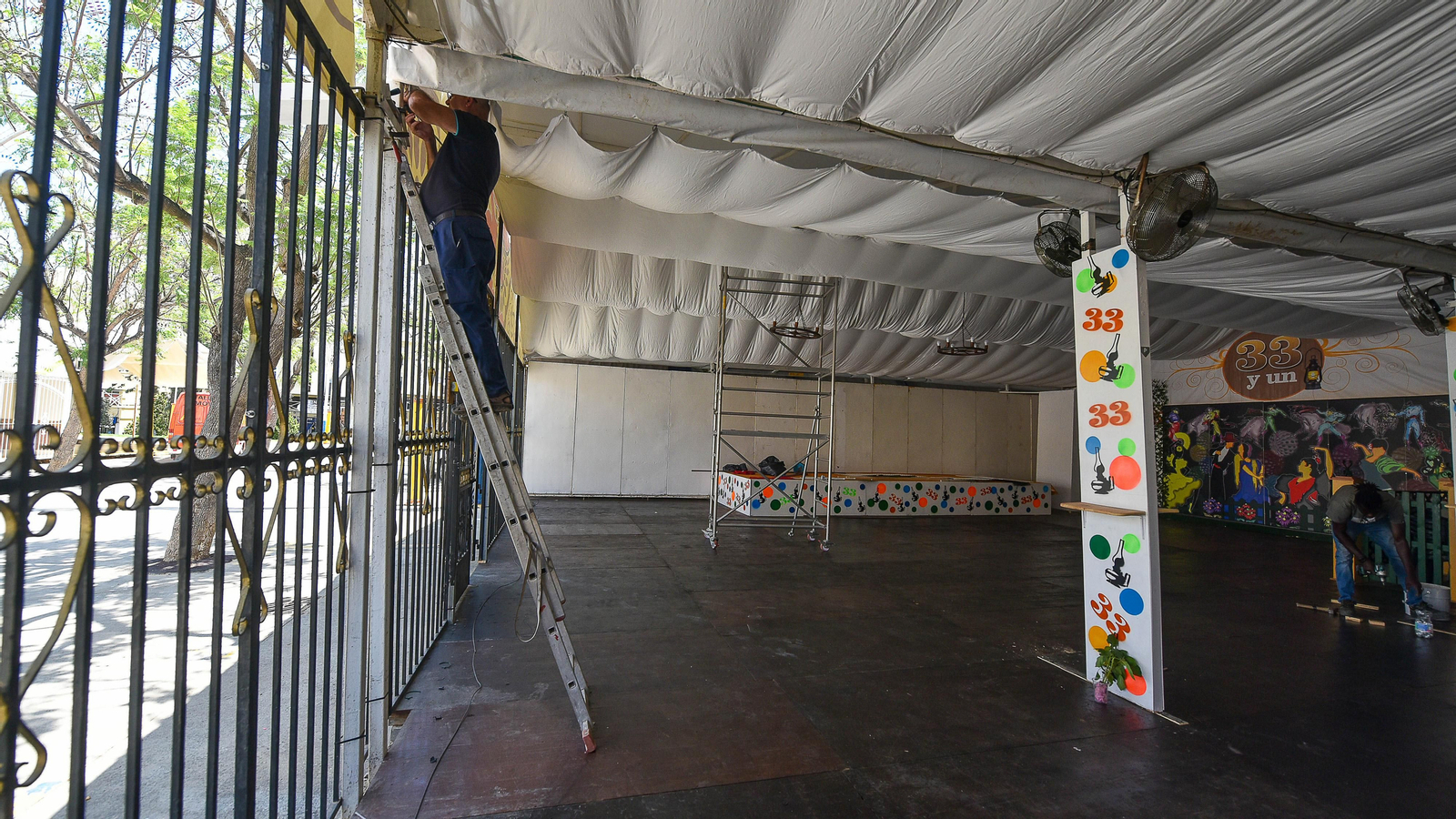 El montaje de la Feria Real de Algeciras 2023 en imagenes