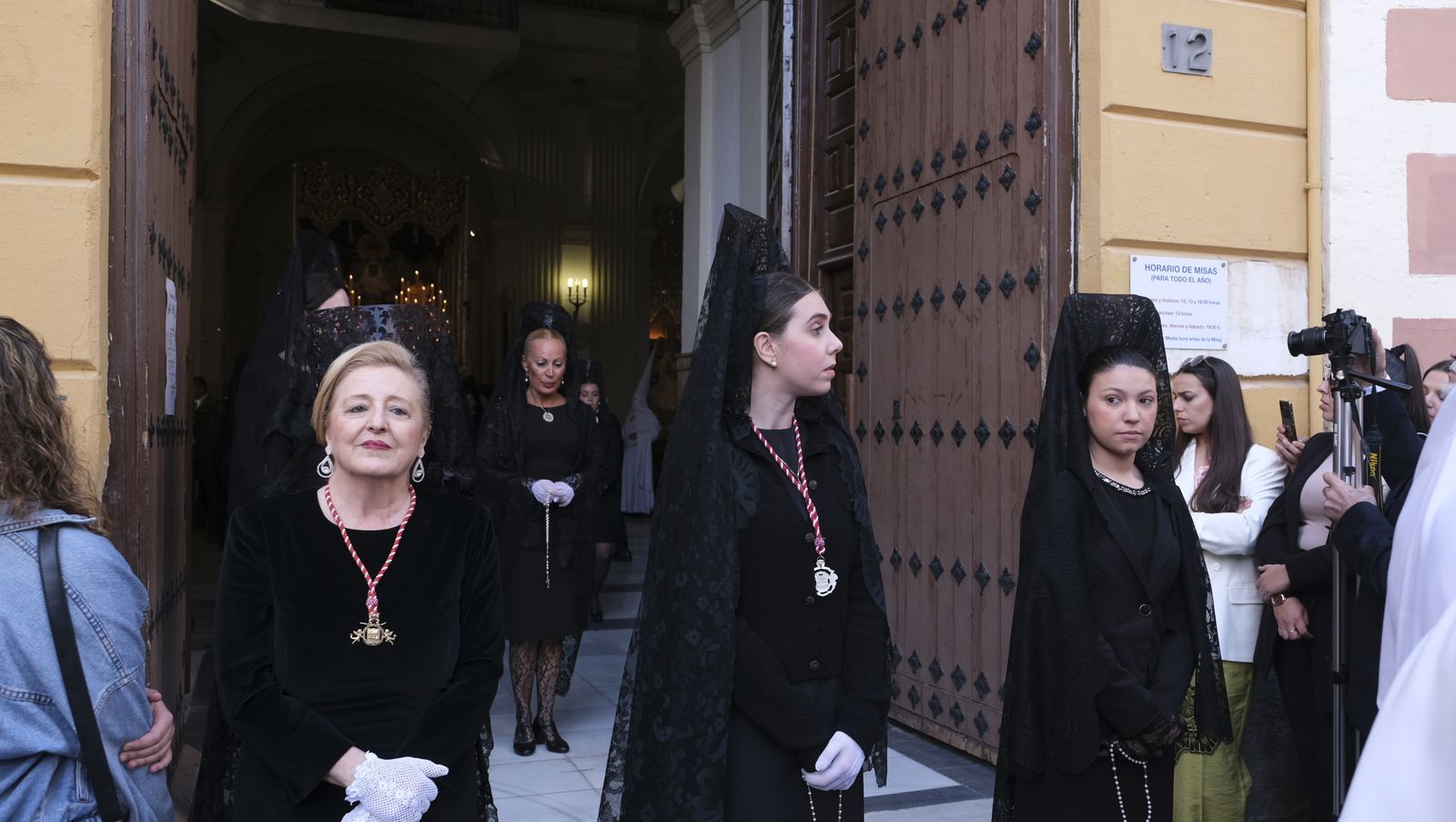 La procesión de la Santa Cena en Almería, en imágenes