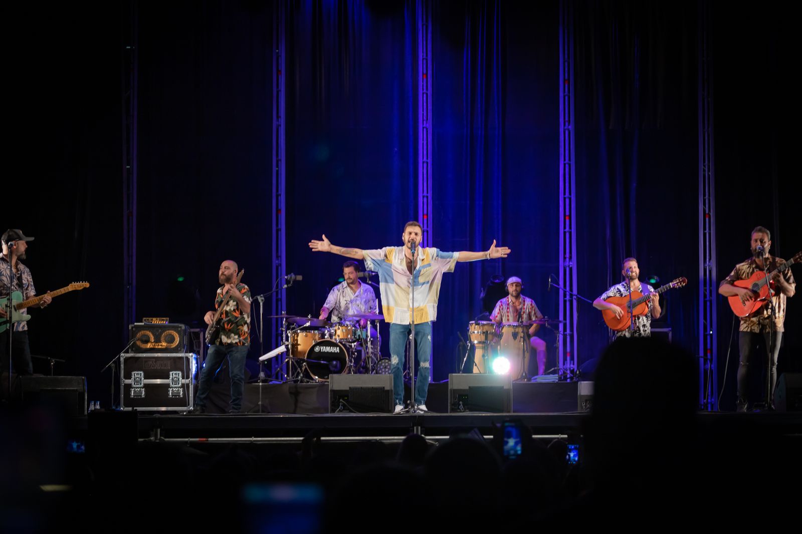 Búscate en el concierto de Raulé en Bahía Sound