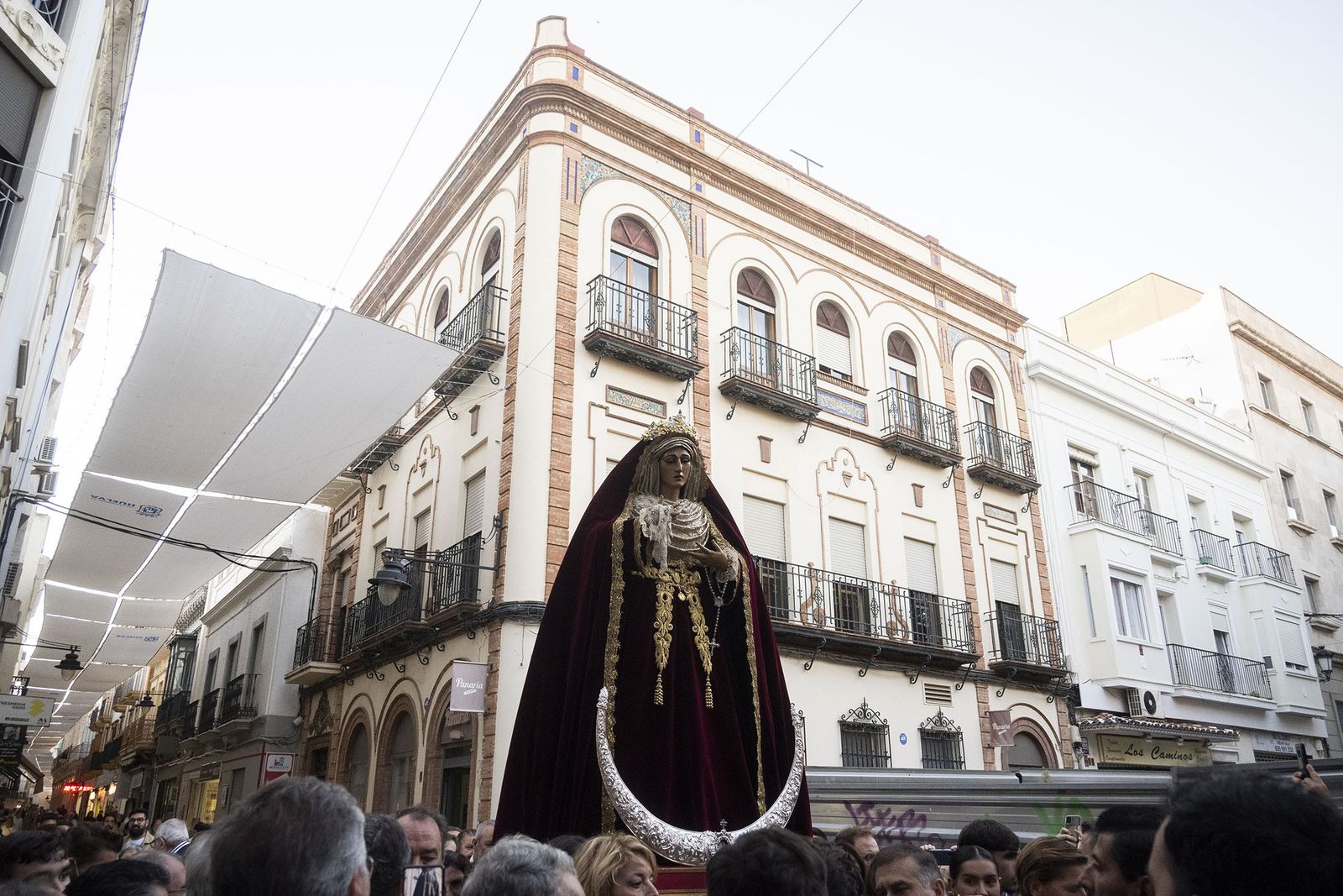 El traslado de la Amargura.