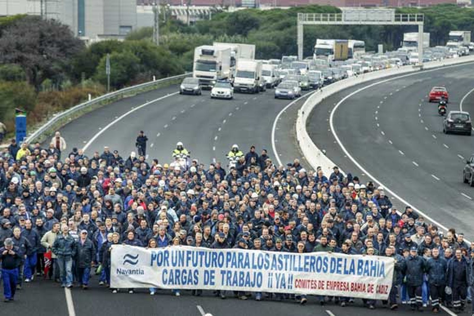Los trabajadores temen por la factoría de Puerto Real