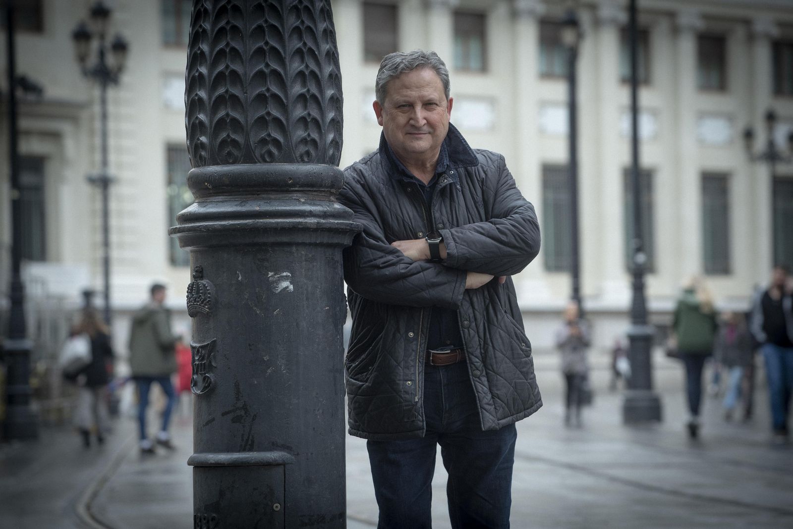 José Luis Ferris, este jueves en una visita a Sevilla para presentar su biografía de Miguel Hernández.