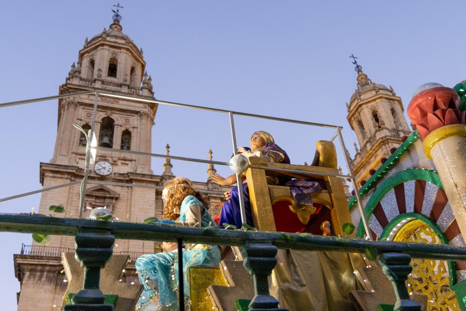 Pregón de David Uclés y cabalgata por la Feria de San Lucas