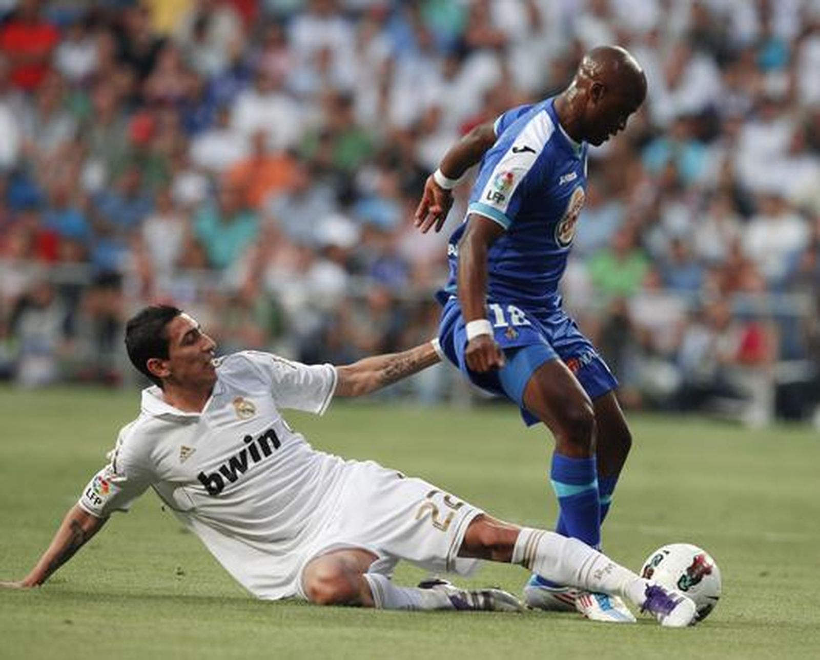 El Real Madrid cumple ante el Getafe en el Bernabéu (4-2). / EFE
