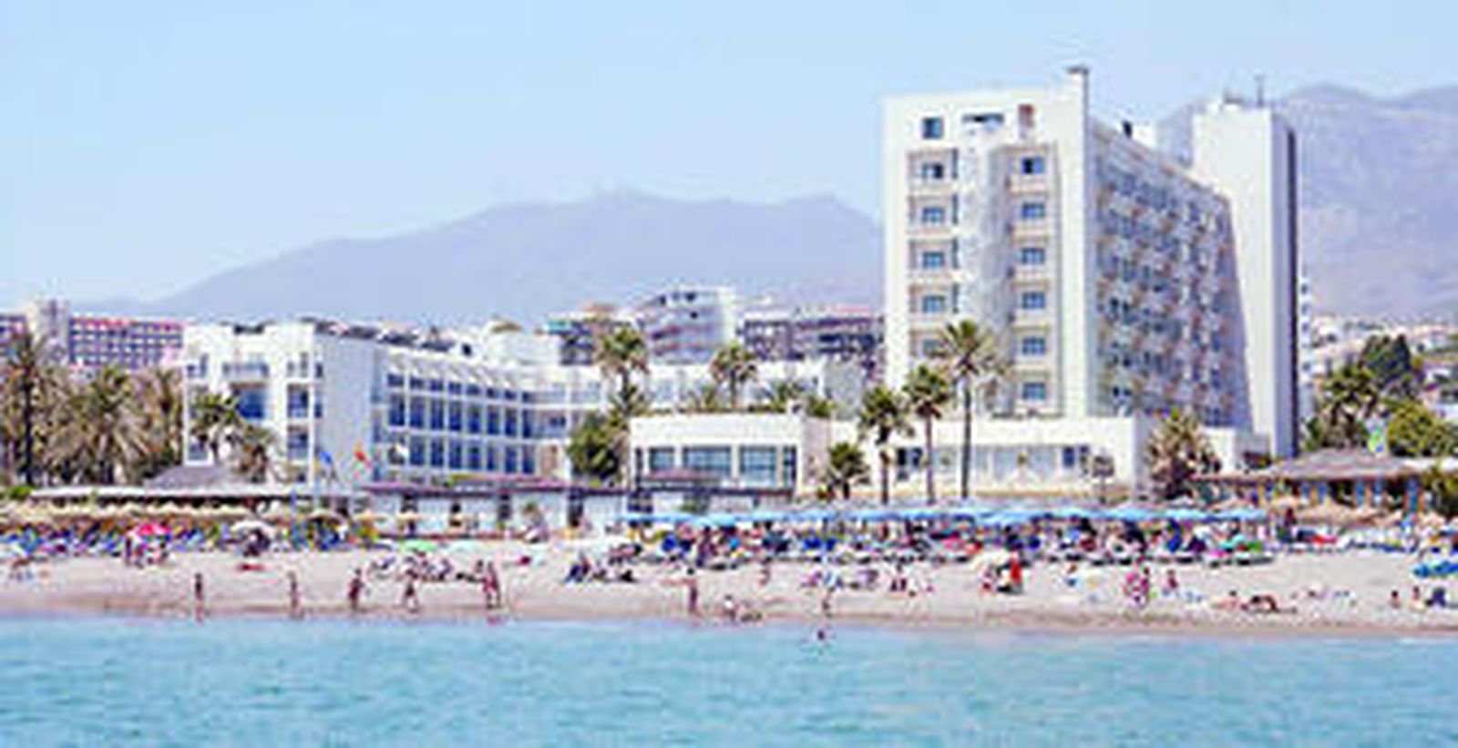 La playa en la que se encuentra ubicado el mítico establecimiento de Torremolinos.