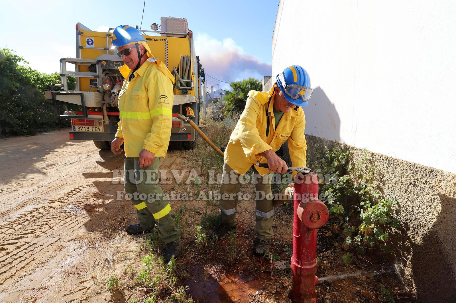 Imágenes del incendio de Fuente de la Corcha