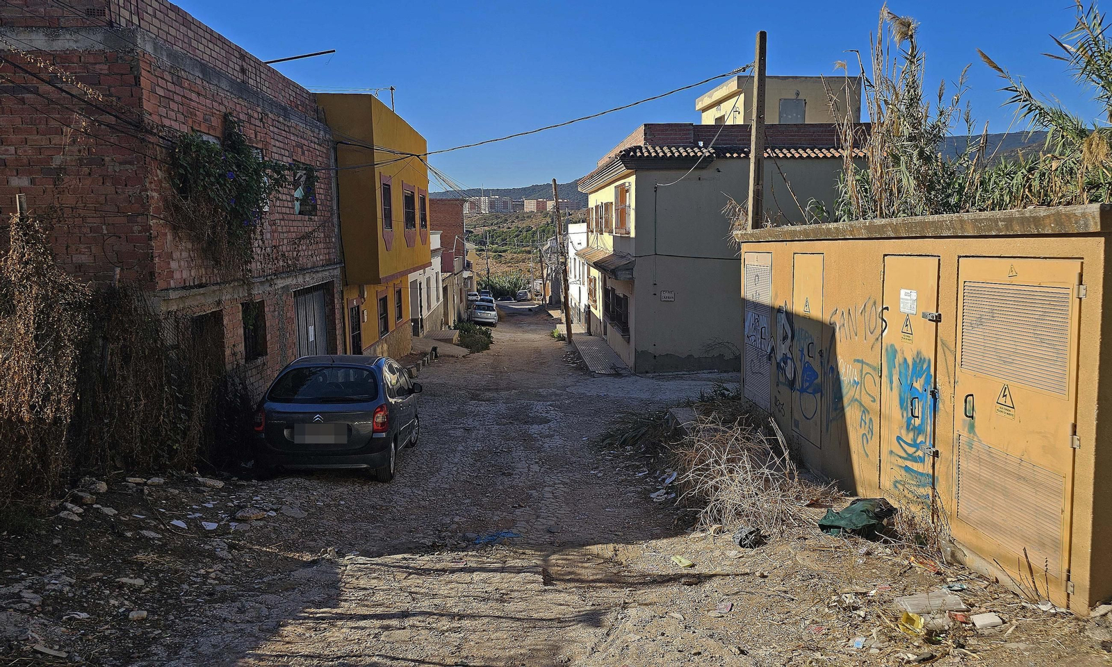 Fotos de los desperfectos de la barriada de La Capelina en Algeciras