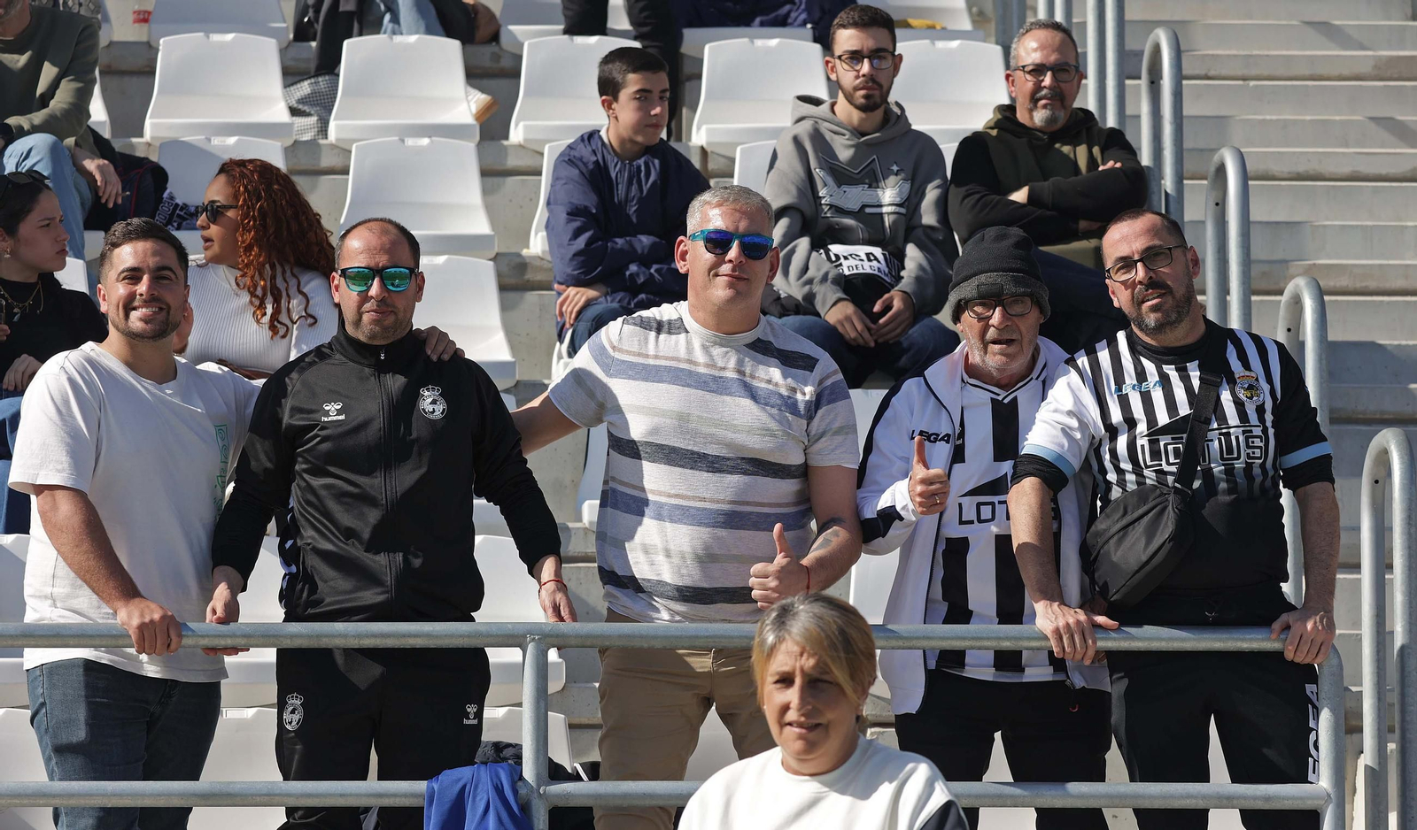 Búscate en el Ciudad de La Línea durante el Balona - Deportiva Minera de Segunda Federación