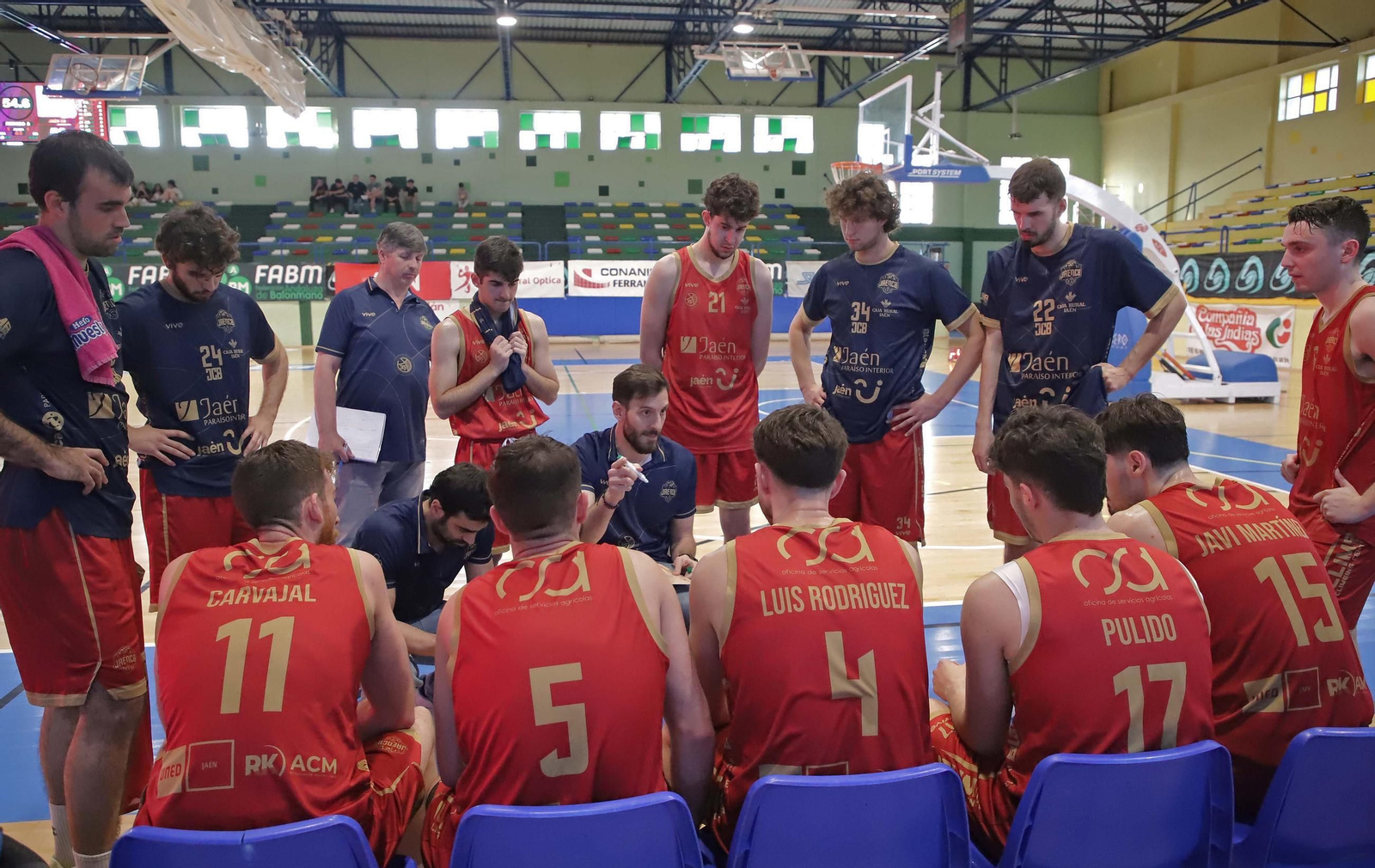 Las fotos del ULB - Jaén CB de Tercera FEB