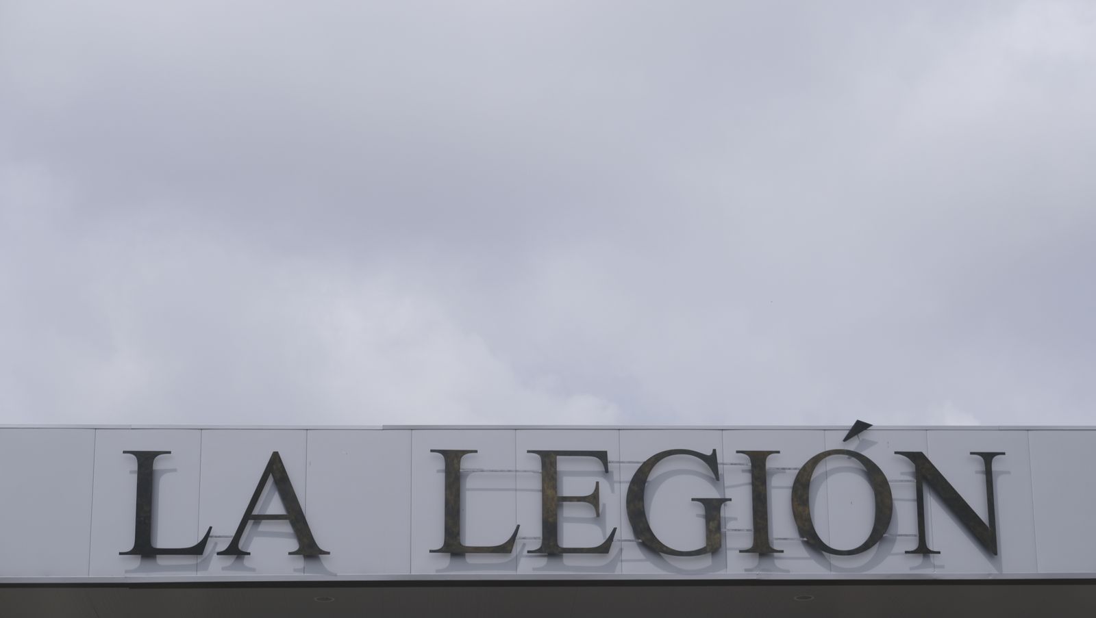 Fotogalería toma de posesión del General Melchor Marín Elvira. La Legión. Almería